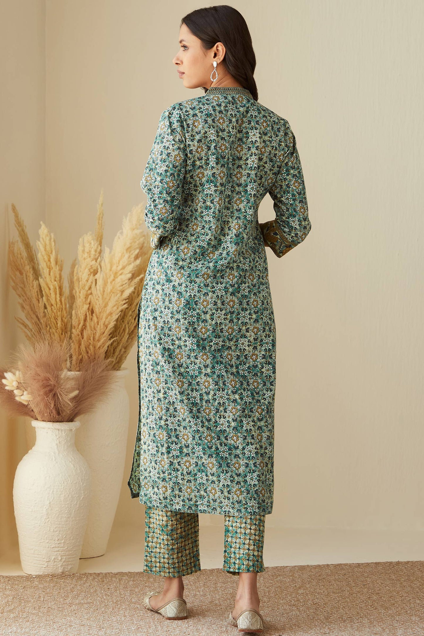 Gauhar Shirin Bagru Kurta