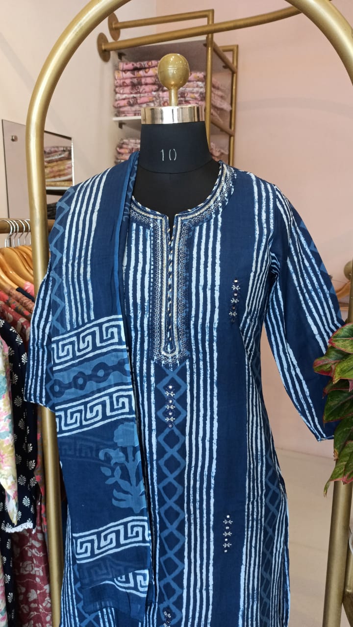 "Nazar" Indigo Hand Embroidered Kurta Set with dupatta(3pc)
